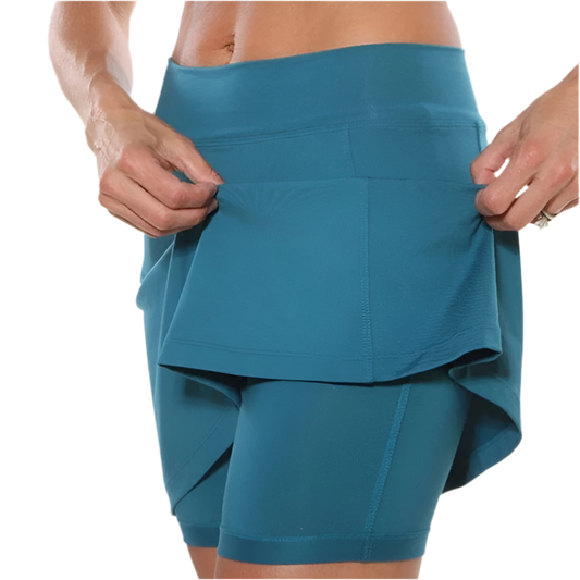 Gymshorts med täckande kjol och push-up – Komfort och stil för aktiva dagar.