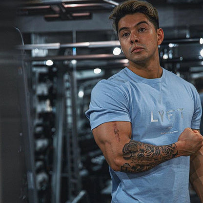 Gym T-shirt muscle-fit från LYFT