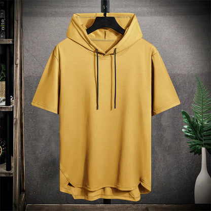 T-shirt med luva